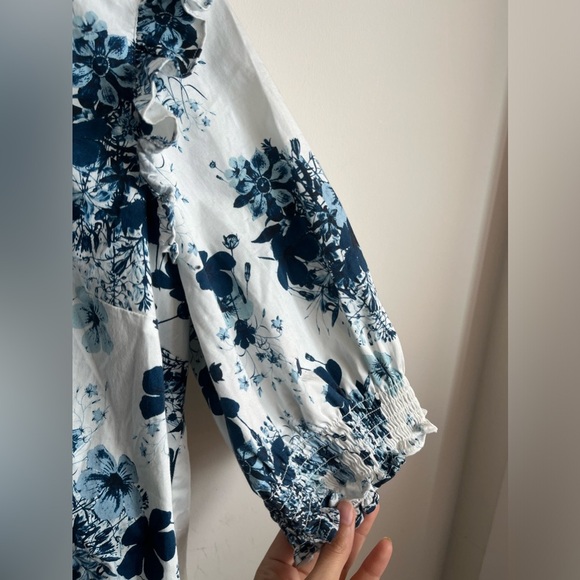 ERDEM X Universal Standard Blue and White Floral Poplin Ruffled Blouse - Picture 6 of 13